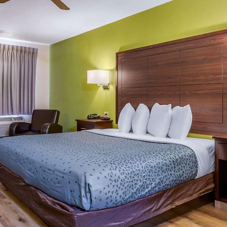 Econo Lodge West - Coors Blvd Альбукерке Экстерьер фото