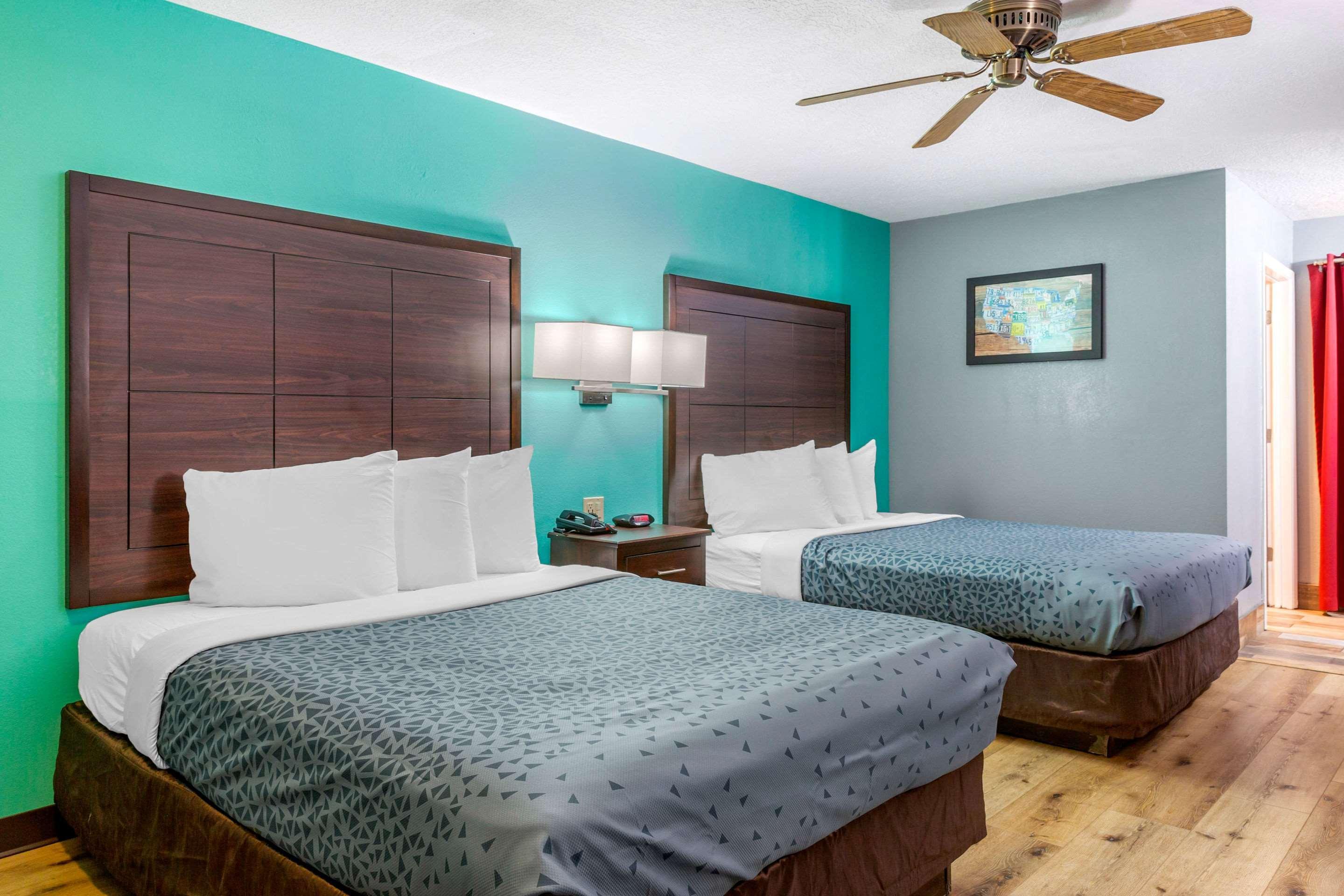 Econo Lodge West - Coors Blvd Альбукерке Экстерьер фото